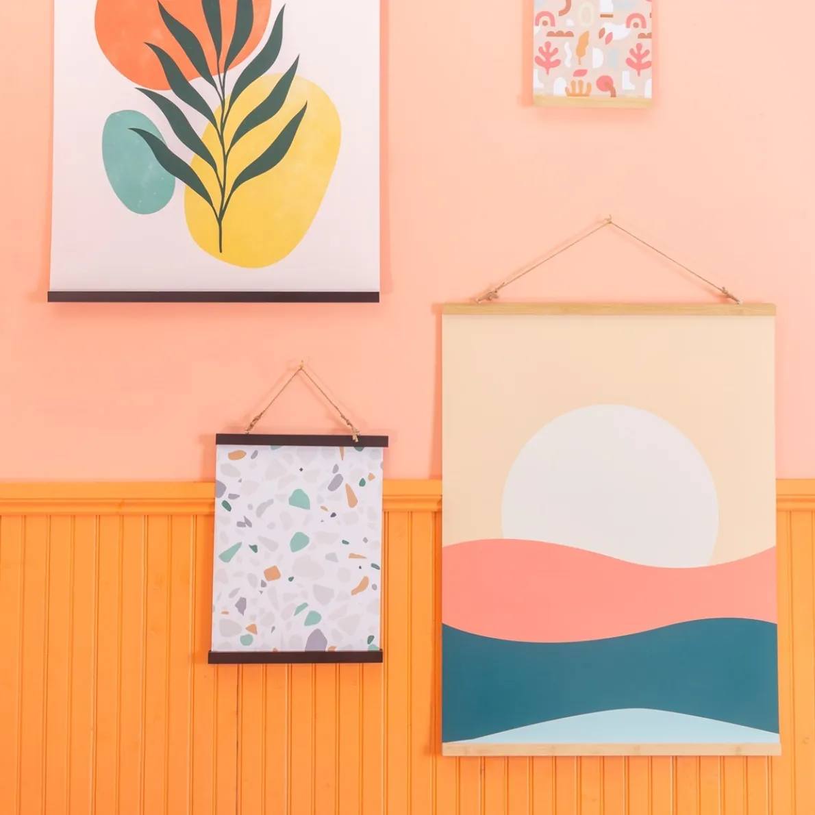 Large Bamboo Magnetic Poster Hanger