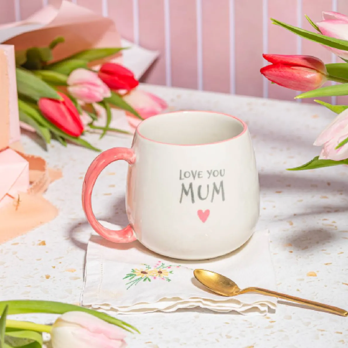 Love You Mum Big Hug Mug