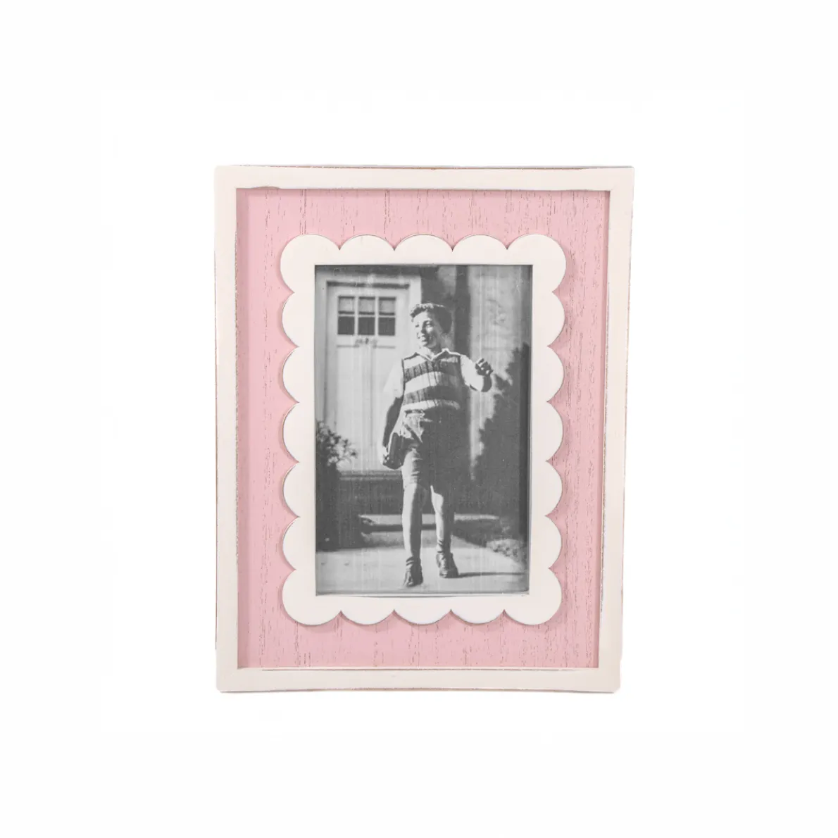 Scalloped Pink Photo Frame
